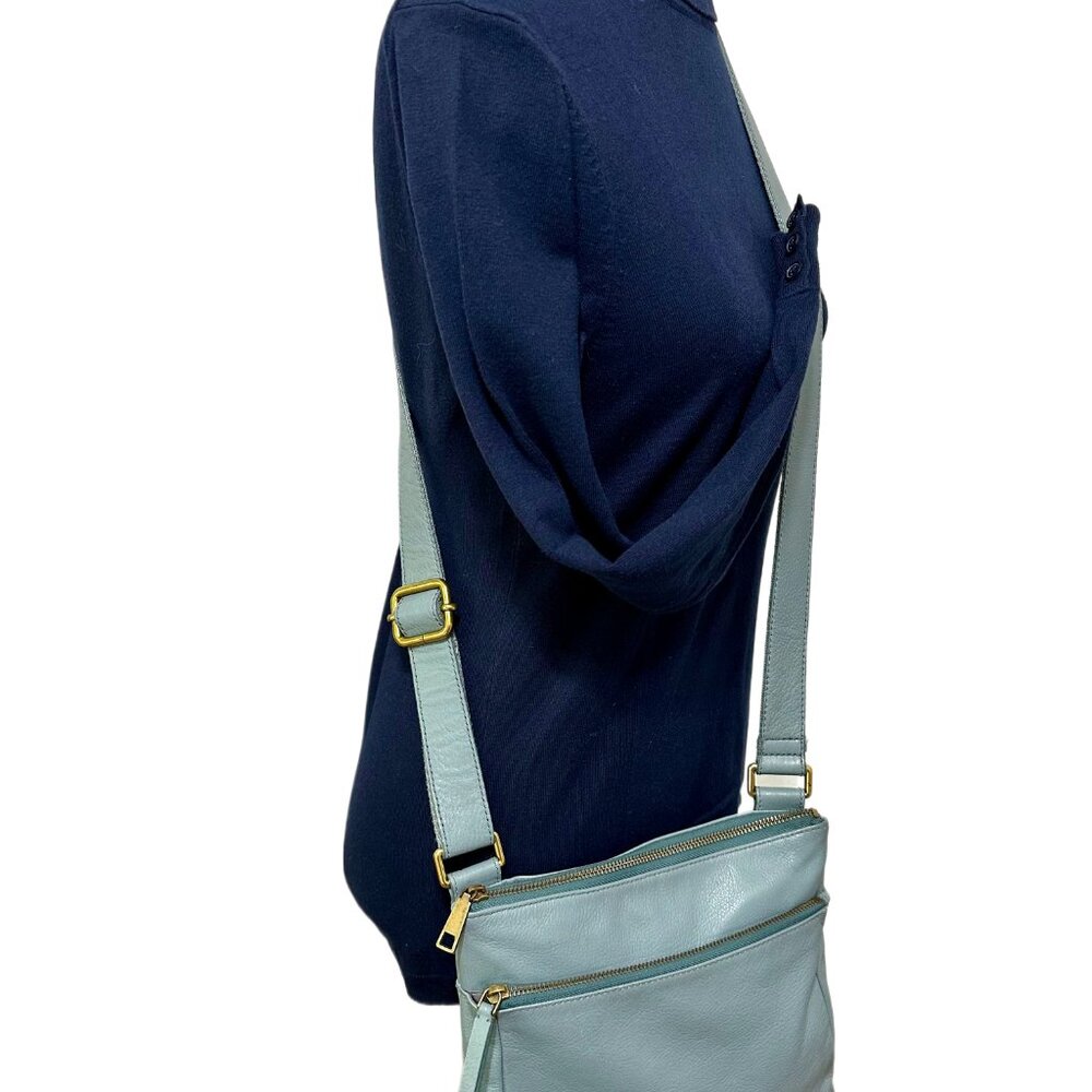 Fossil Explorer Leather Crossbody Bag Teal Blue 11x9x2.5" – Excellent Pre-Owned - Picture 4 of 16